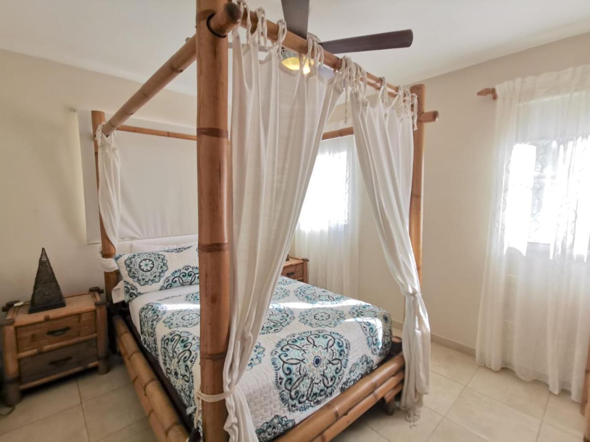 Tropical Village Playa Los Corales 푼타 카나 외부 사진